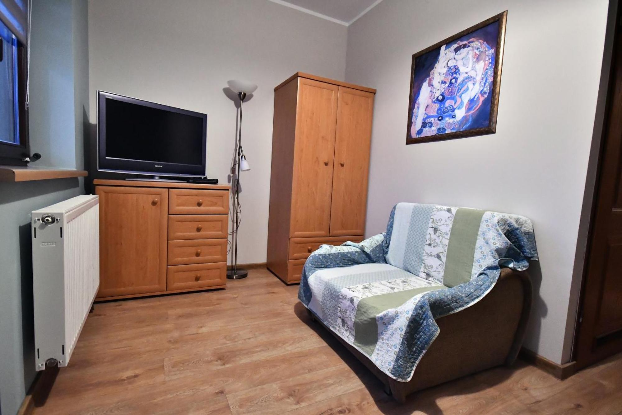 Apartamenty I Pokoje Kordeczki รับกา ภายนอก รูปภาพ