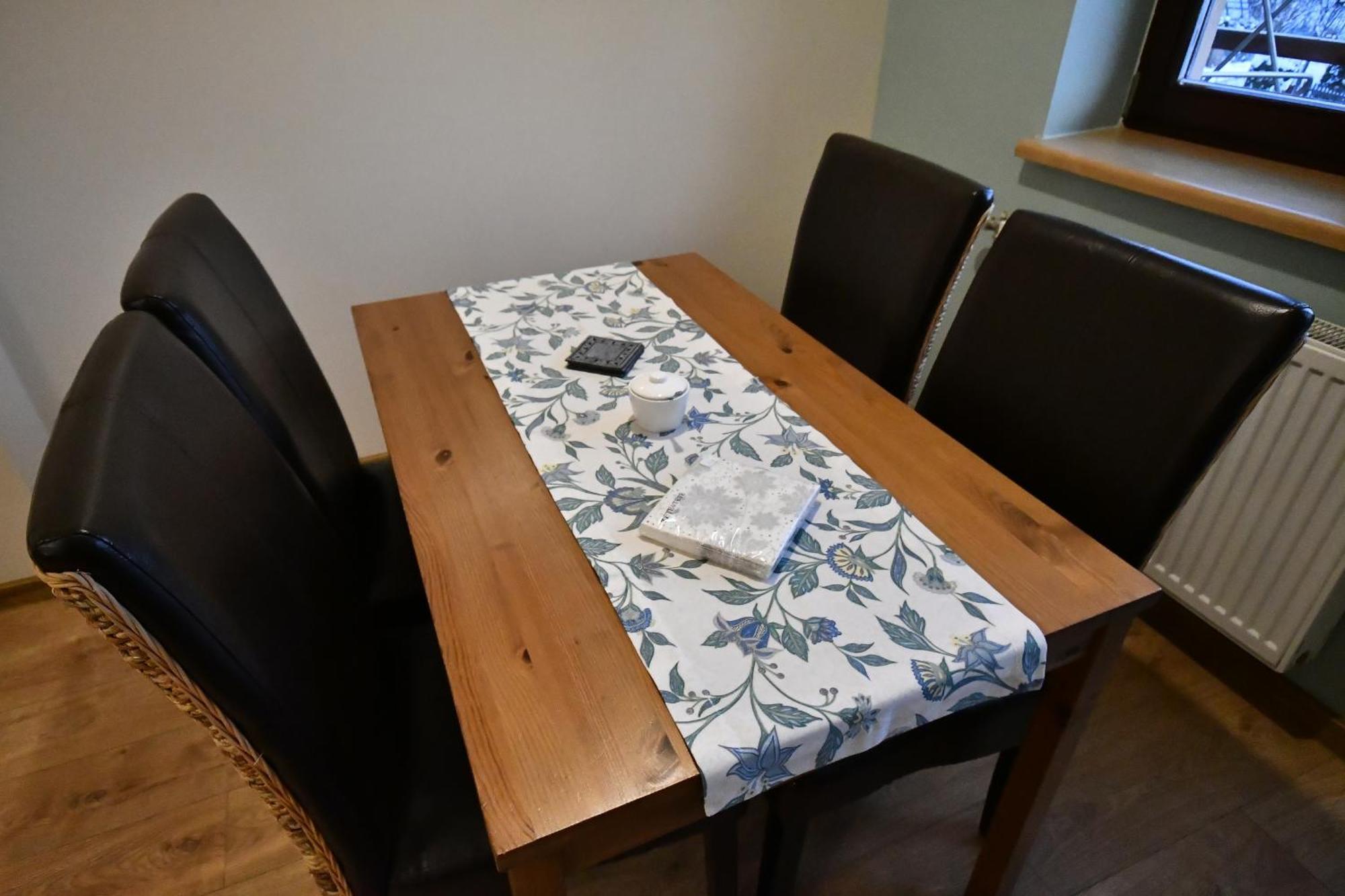 Apartamenty I Pokoje Kordeczki รับกา ภายนอก รูปภาพ