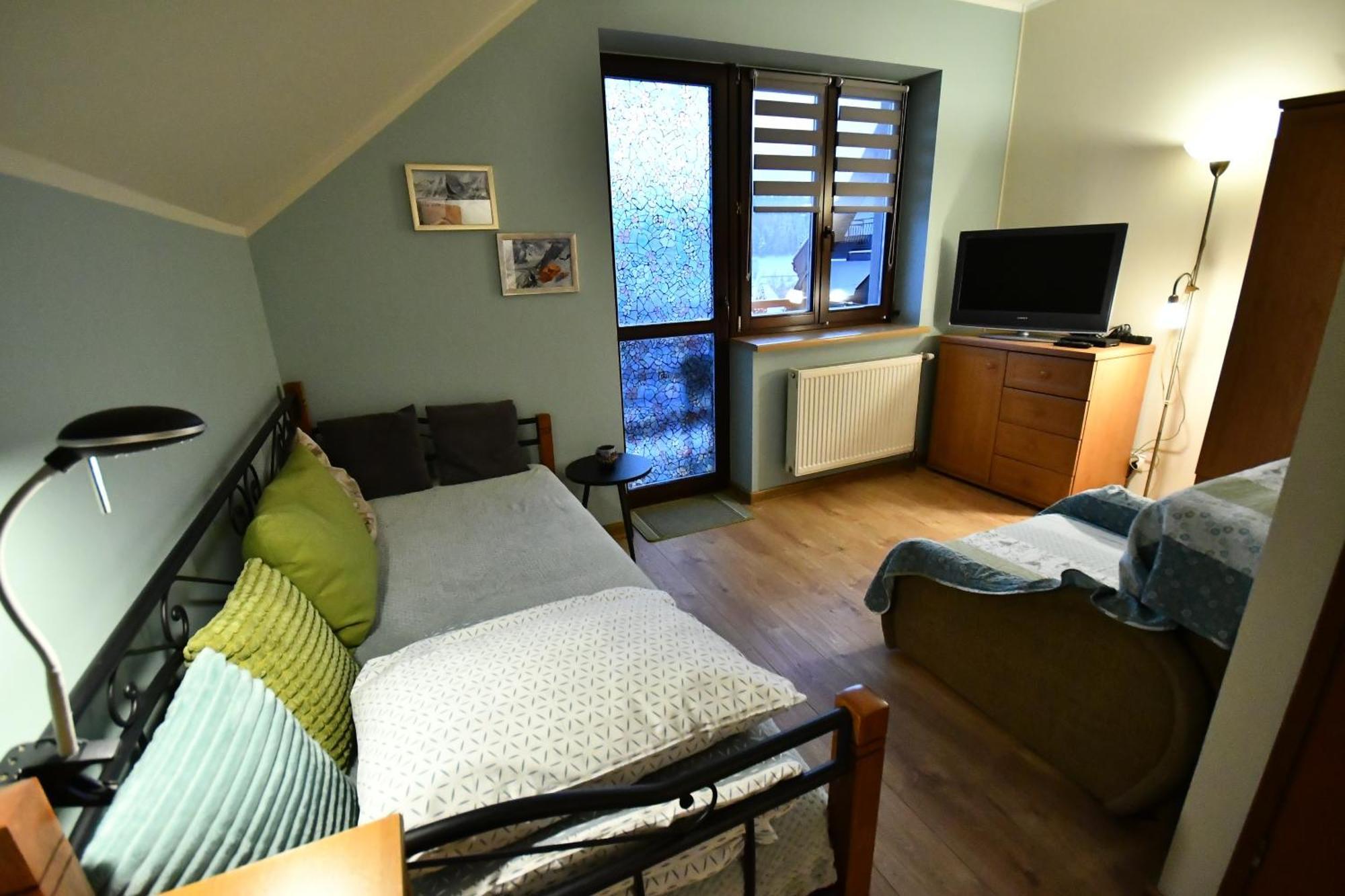 Apartamenty I Pokoje Kordeczki รับกา ภายนอก รูปภาพ