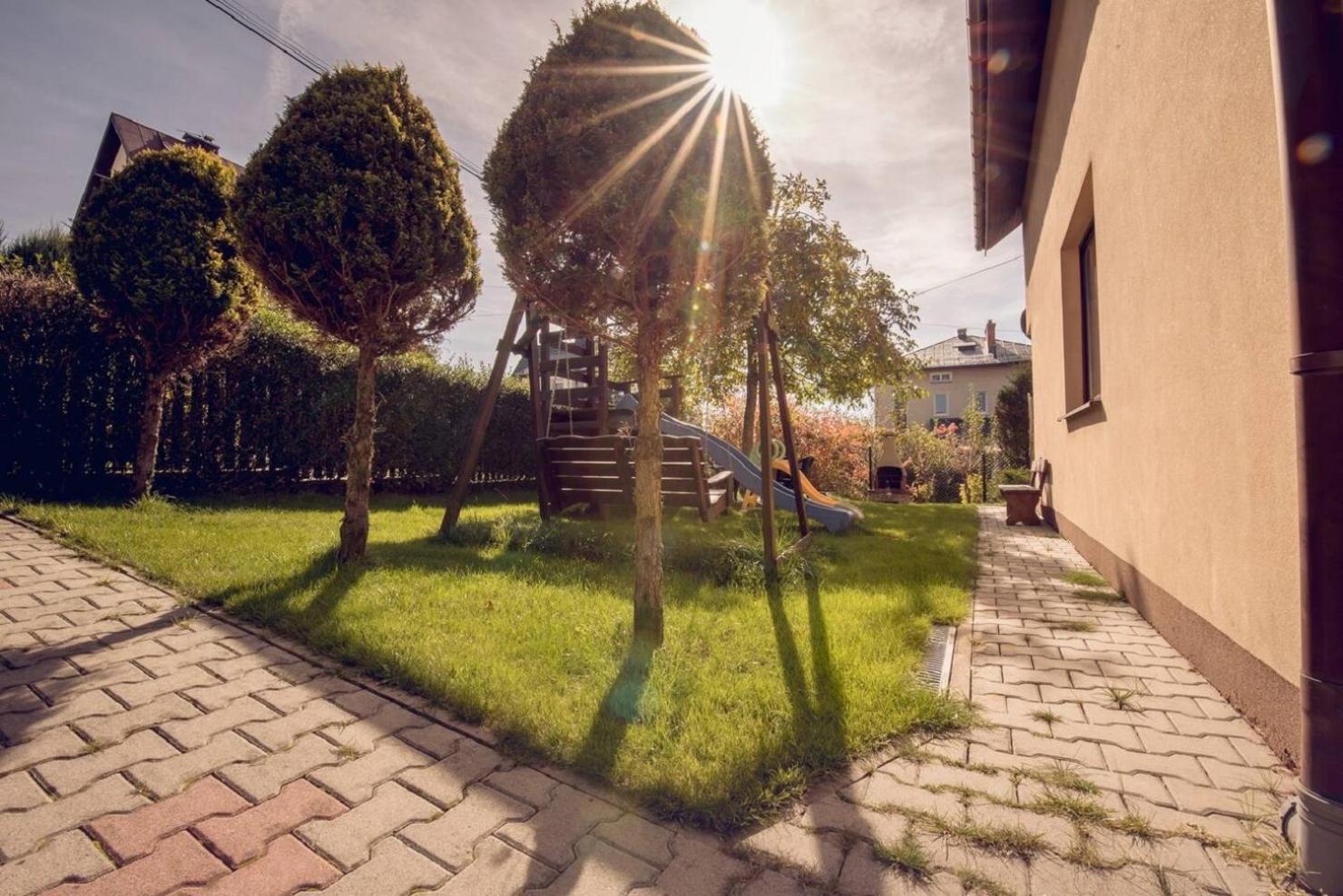 Apartamenty I Pokoje Kordeczki รับกา ภายนอก รูปภาพ